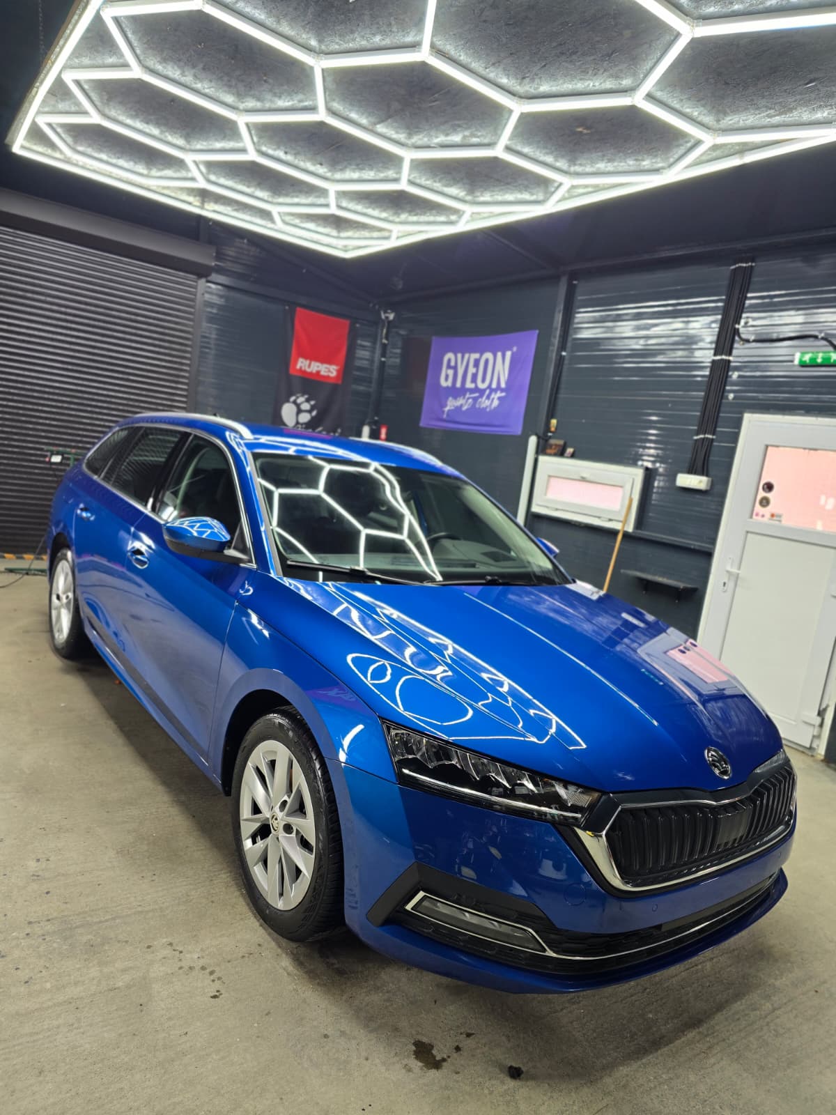 Skoda Octavia - Geamuri si caroserie